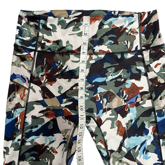 Free People Intimates Guinevere  camo 7/8 leggings large. - Picture 6 of 7